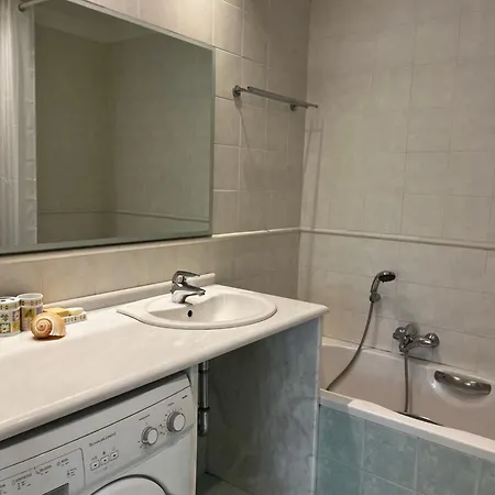 Serena House Apartment *